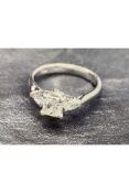 RRP £7,500 18Ct White Gold Diamond Ring Comprising Of A Centre Princess Cut Diamond Measuring 6.30Mm