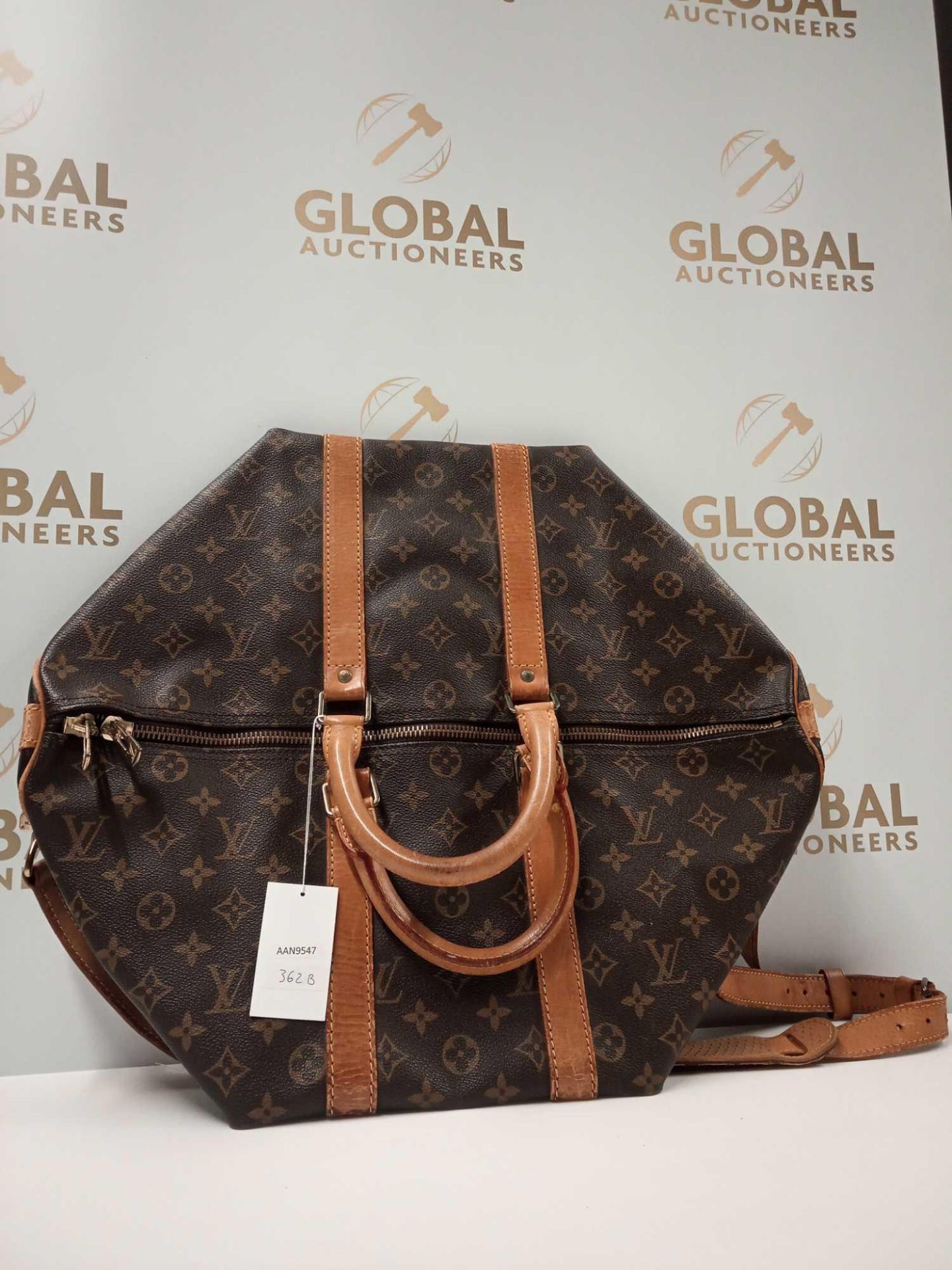 RRP £1300 Louis Vuitton Keepall Bandouliere Monogram Canvas Aan9547, Grade B (Appraisals Available - Image 2 of 4