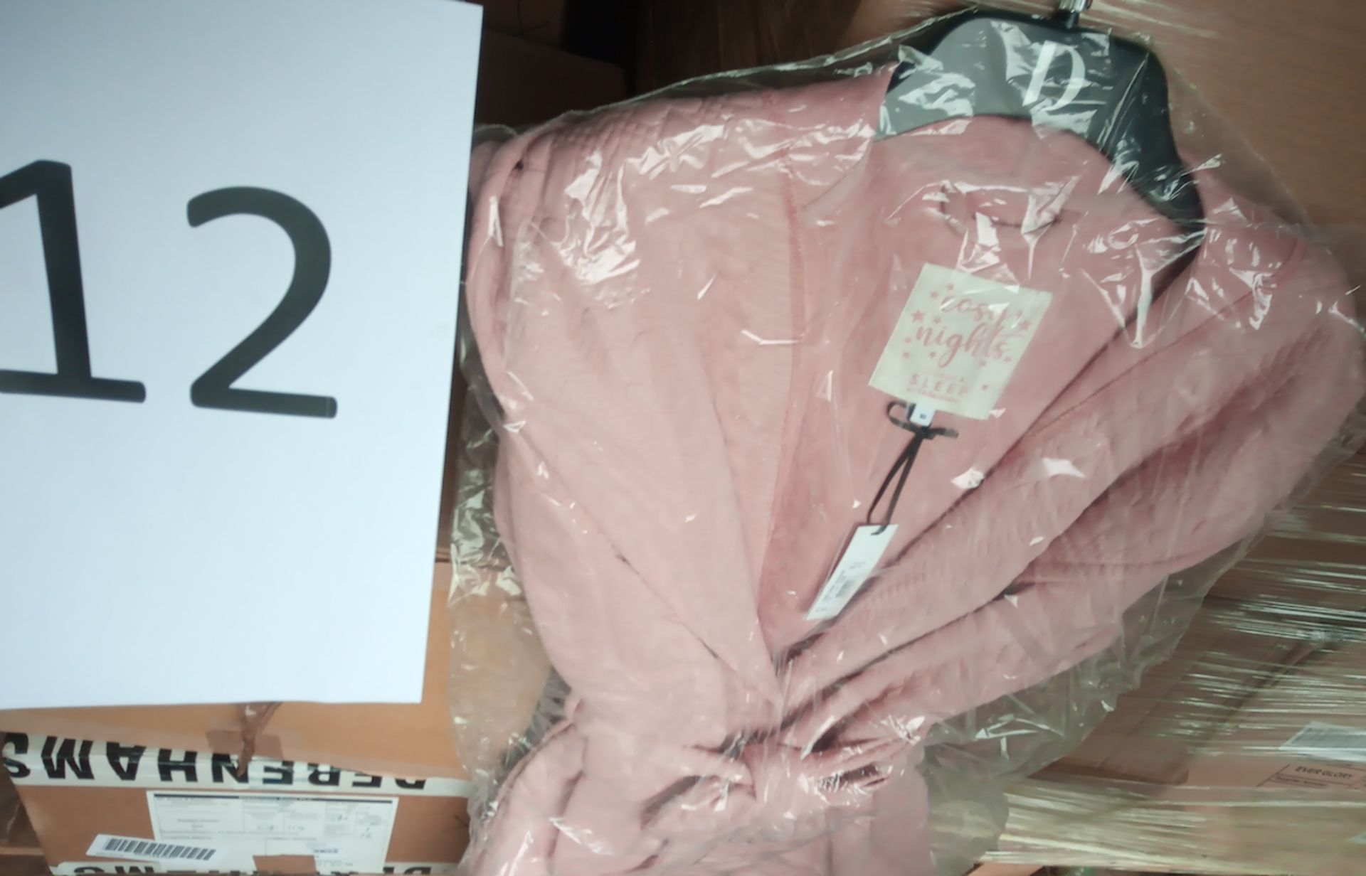 RRP £7750 Pallet To Contain 453 Assorted Brand New, Tagged Debenhams Fashion Items - Image 6 of 7