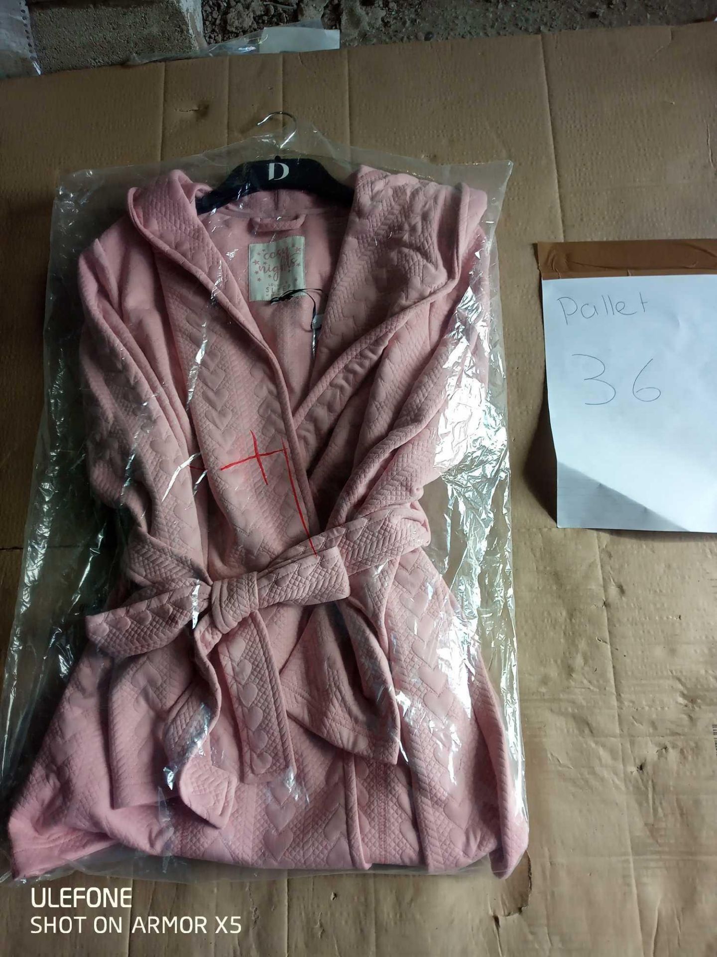 RRP £5200 Pallet To Contain 266 Brand New Tagged Debenhams Fashion Items - Image 15 of 18