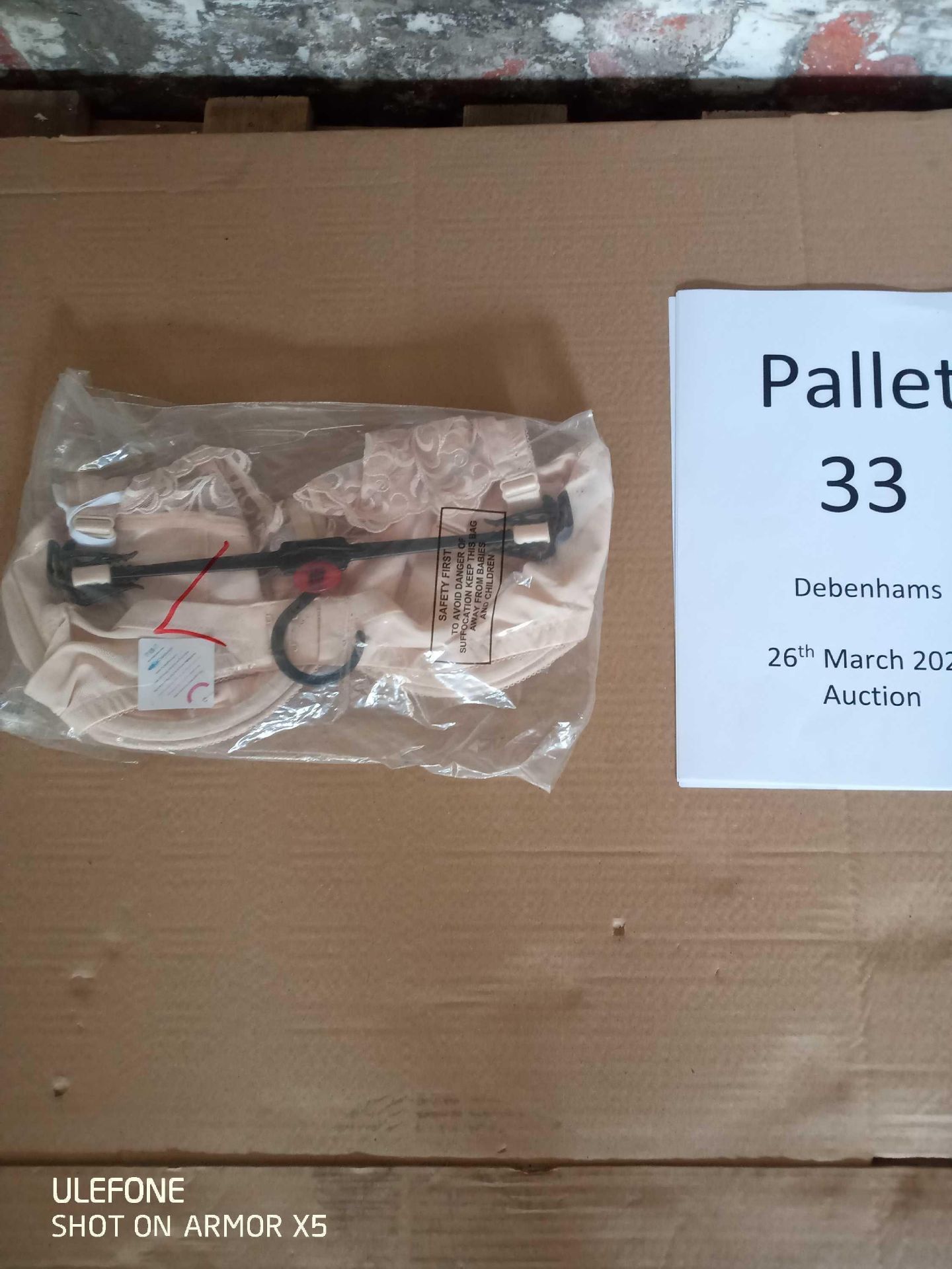 RRP £4420 Pallet To Contain 197 Brand New Tagged Debenhams Fashion Items - Image 5 of 18