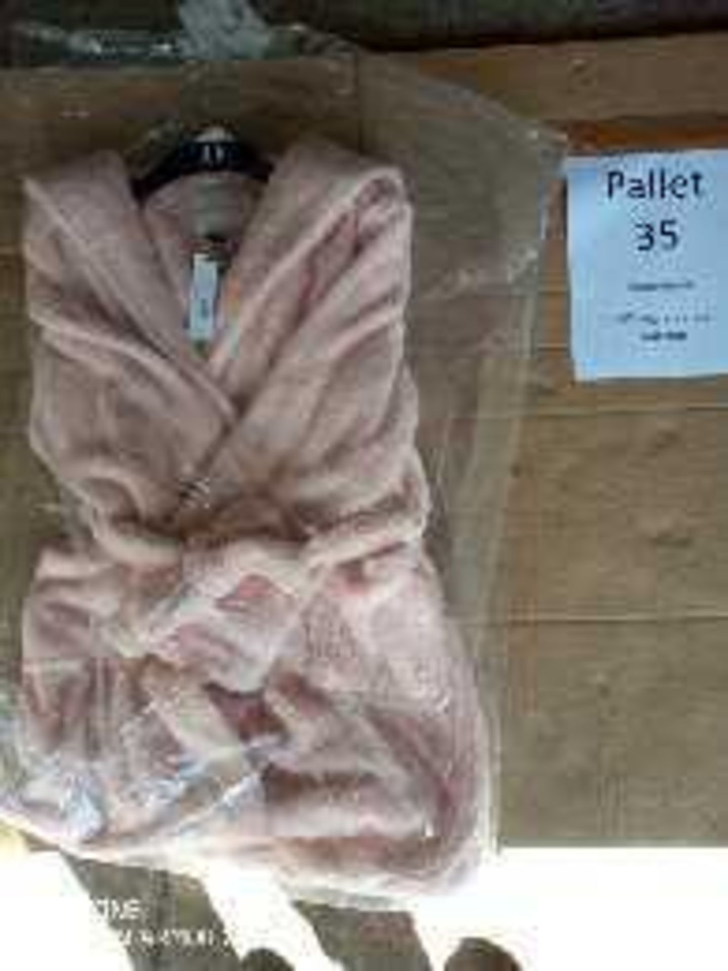 RRP £5250 Pallet To Contain 219 Brand New Tagged Debenhams Fashion Items - Image 24 of 37