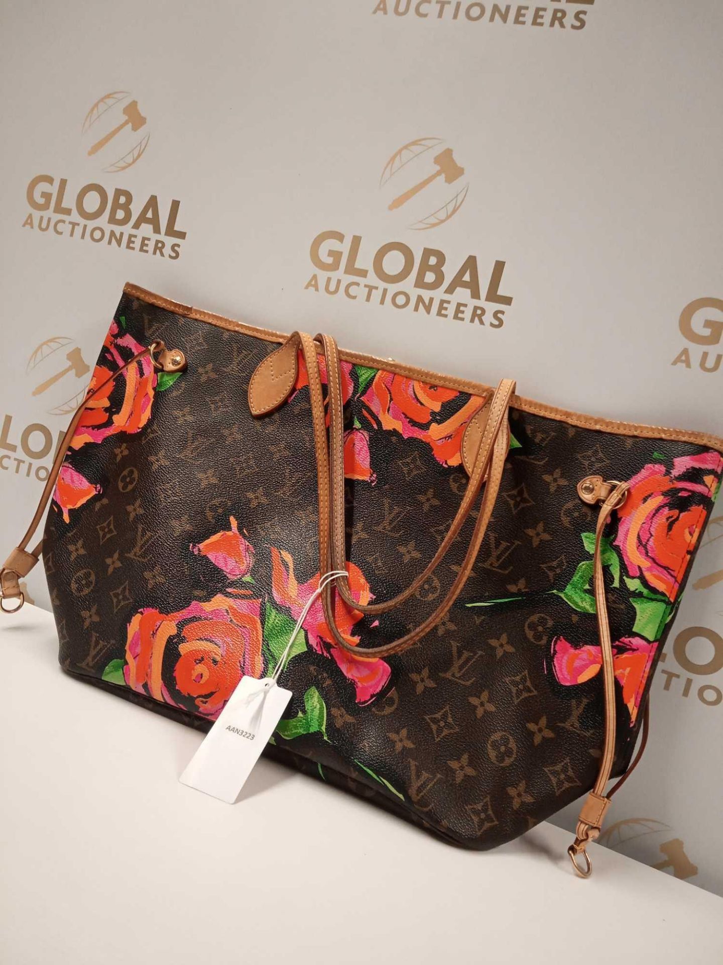 RRP £2700 Louis Vuitton Neverfull Roses Monogram Coated Canvas Brown Shoulder Bag Aan3223, Grade - Image 2 of 4