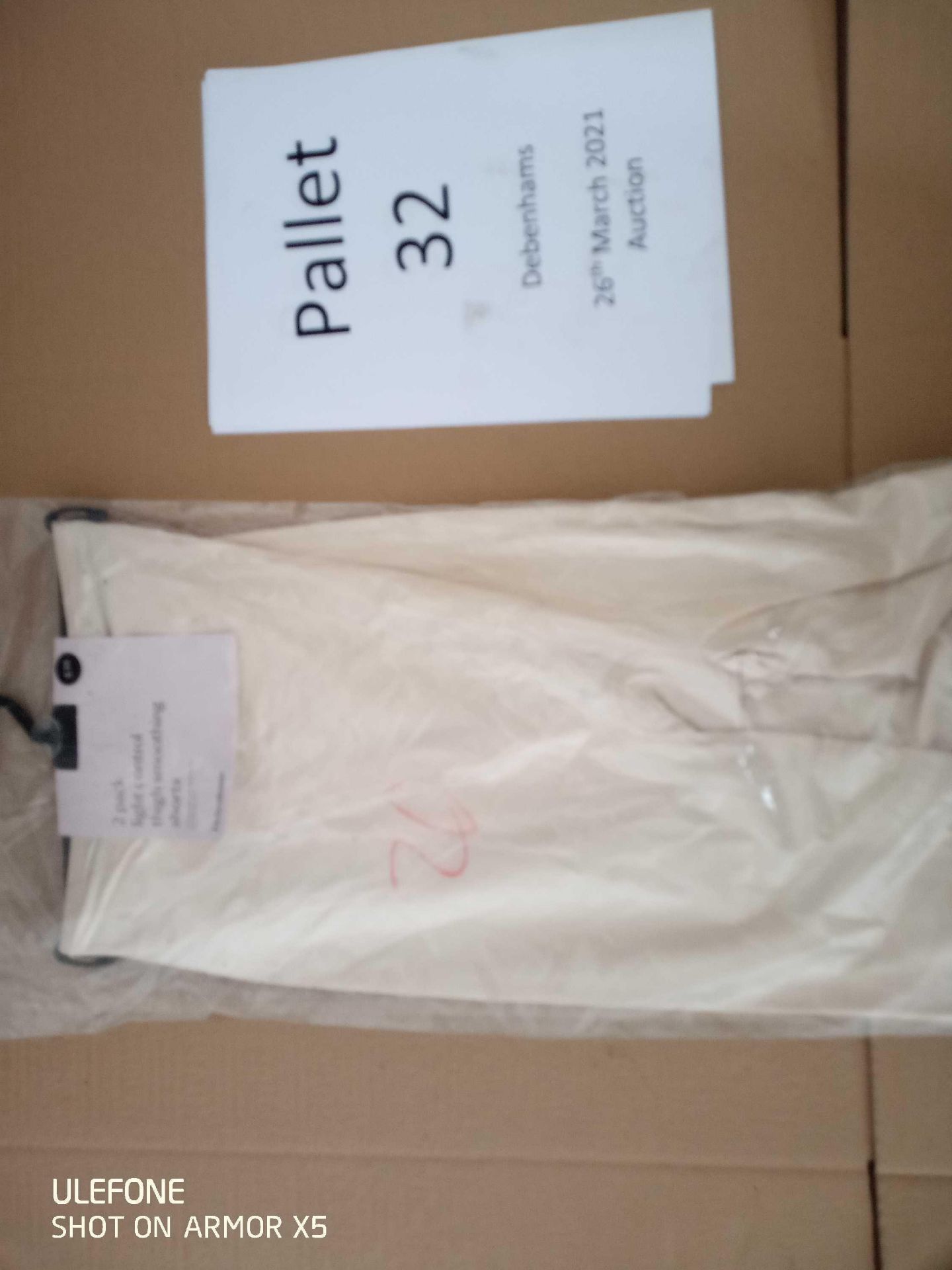 RRP £7120 Pallet To Contain 324 Brand New Tagged Debenhams Fashion Items 4 X Pink Heart Robe 25 X - Image 8 of 23