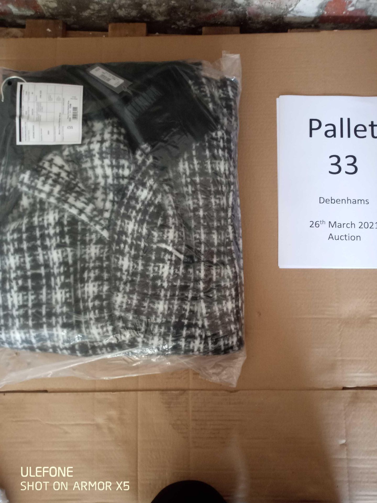 RRP £4420 Pallet To Contain 197 Brand New Tagged Debenhams Fashion Items 7 X Debs Red Henley Top 3 X