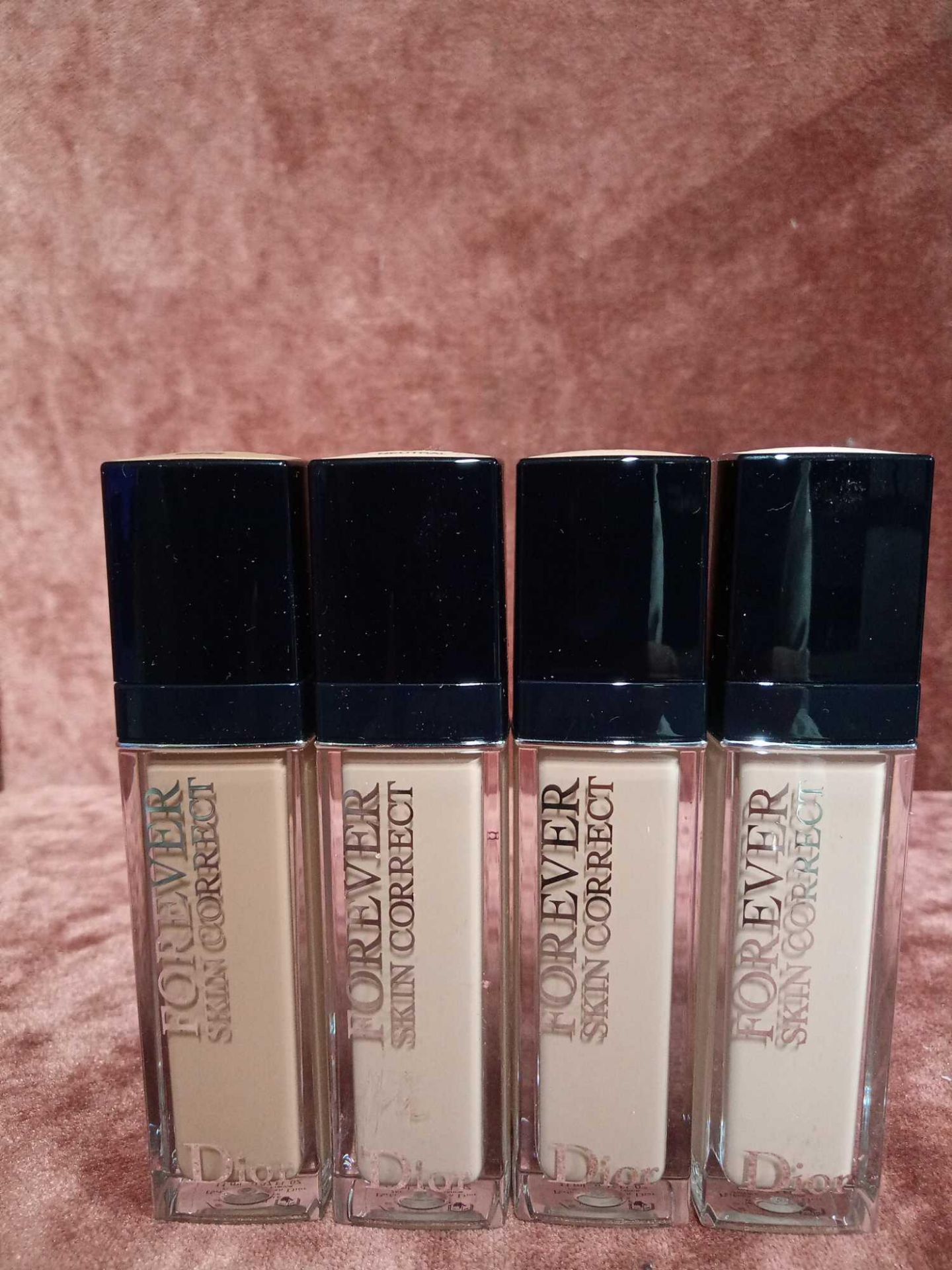 RRP £120 Gift Bag To Contain 4 Brand New Tester Of Dior Forever Skin Correct Foundation 11Ml Each In