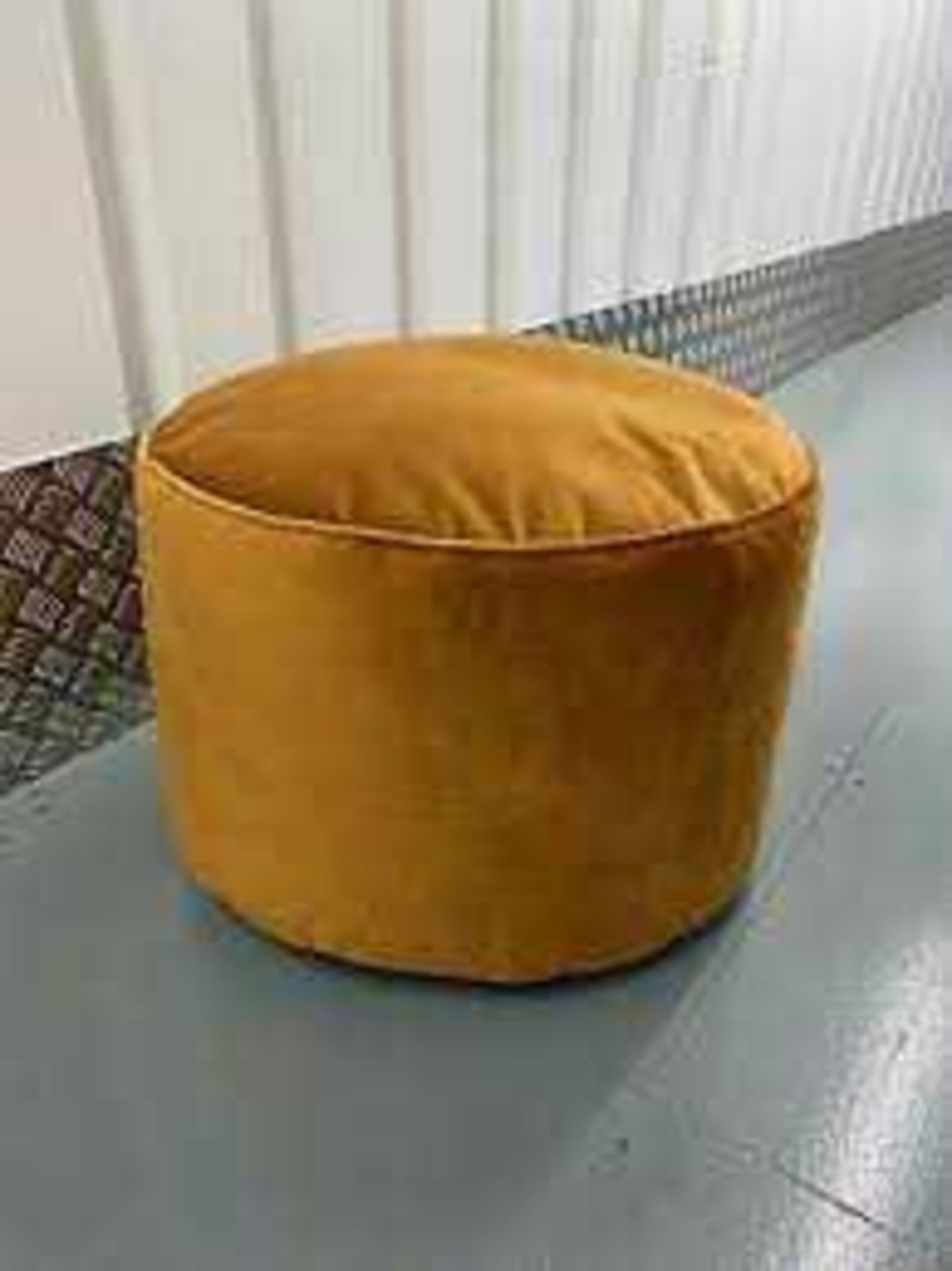 Combined RRP £140 Lot To Contain Bagged John Lewis Dandelion Colour Velvet Pouffe And Bagged Stardus - Image 2 of 2