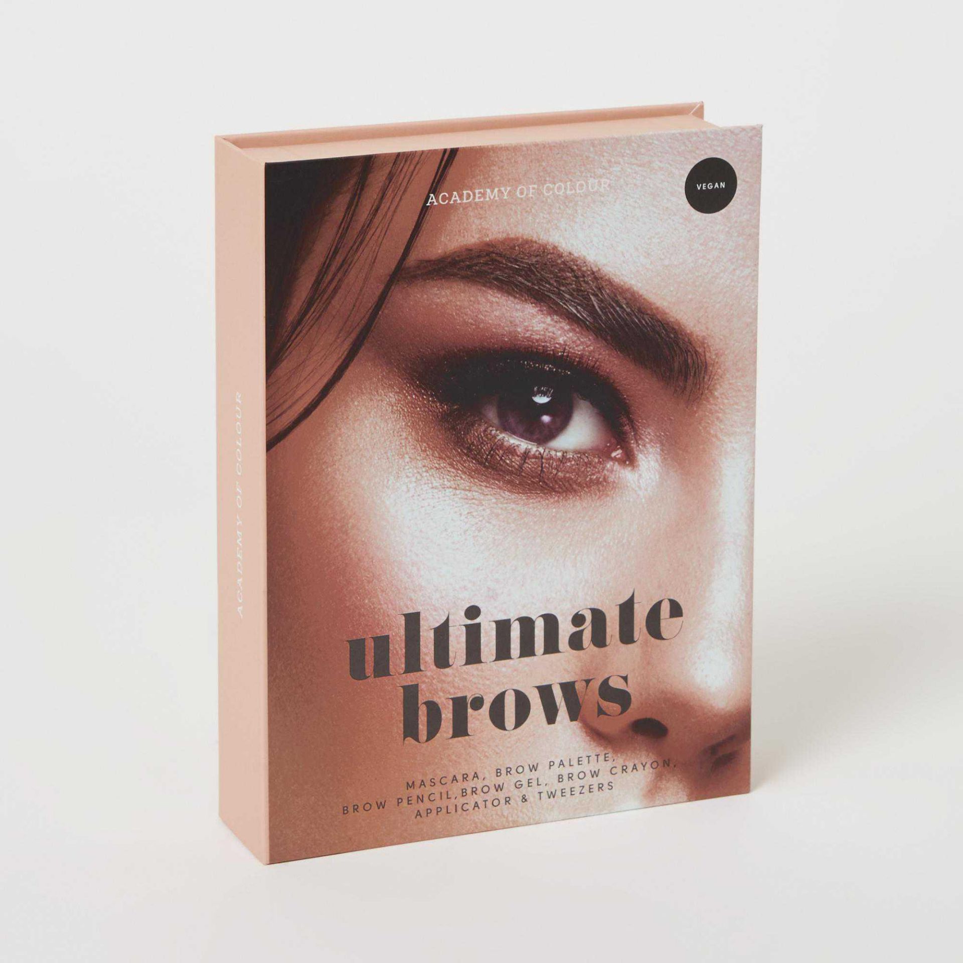 RRP £150 Lot To Contain 8 Brand New Ultimate Brows Set To Include Mascara, Brow Palette, Brow Pencil