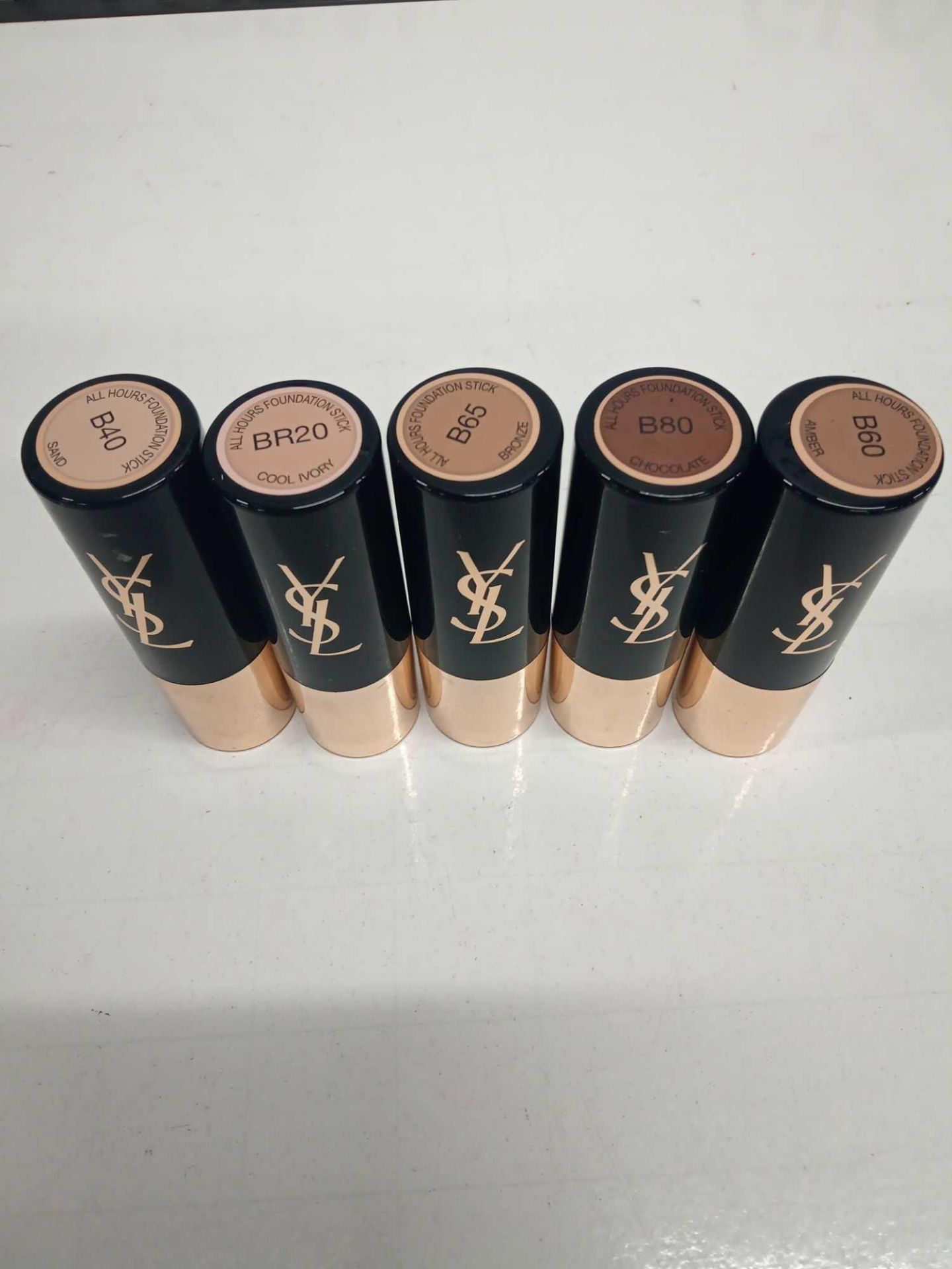 RRP £150 Gift Bag To Contain 5 Testers Of Ysl Fond De Taint Stick Foundation 9G Each In Assorted Sha - Image 2 of 3