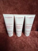 RRP £100 Gift Bag To Contain 3 Brand New Tester Of Clarins Hydra-Essentiel Moisturizing Reviving Eye