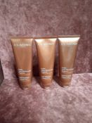 RRP £75 Gift Bag To Contain 3 Brand New Tester Of Clarins Self Tanning Instant Gel 125Ml Each