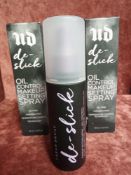 RRP £90 Gift Bag To Contain 3 Brand New Unused Testers Of Urban De Slick Make Up Setting Spray 118Ml