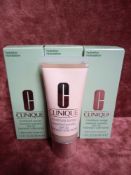 RRP £90 Gift Bag To Contain 3 Boxed Brand New Tester Of Clinique Moisture Surge Cc Cream 40Ml Each