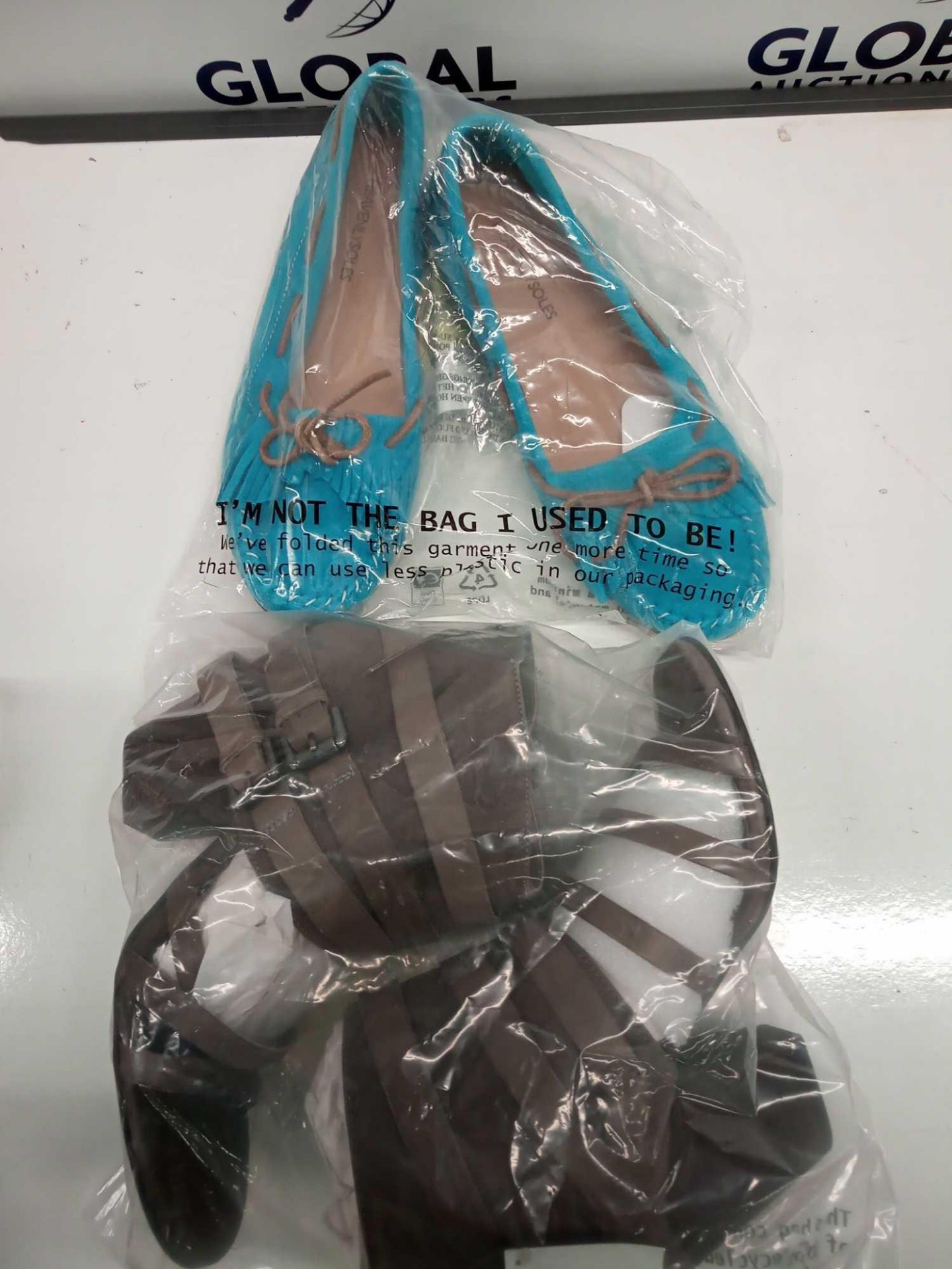 RRP £200 Lot To Contain 6 Bagged And Sealed Pairs Of Ladies Shoes In Boots And Trainers From High En - Image 2 of 4