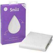 Combined RRP £130 Lot To Contain Boxed Snuz Cloud 3 In 1 Baby Sleep Aid, Snuz Designs Collection Cot