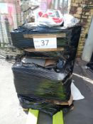 Combined RRP £1000 Pallet To Contain Corner Chair Part Lot Furniture (Appraisals Available On