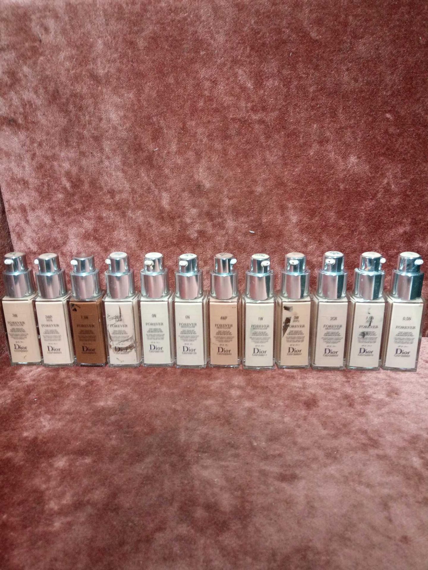 RRP £240 Gift Bag To Contain 12 Tester Of Dior Forever Skin Care Foundation 20Ml Each In Assorted Sh