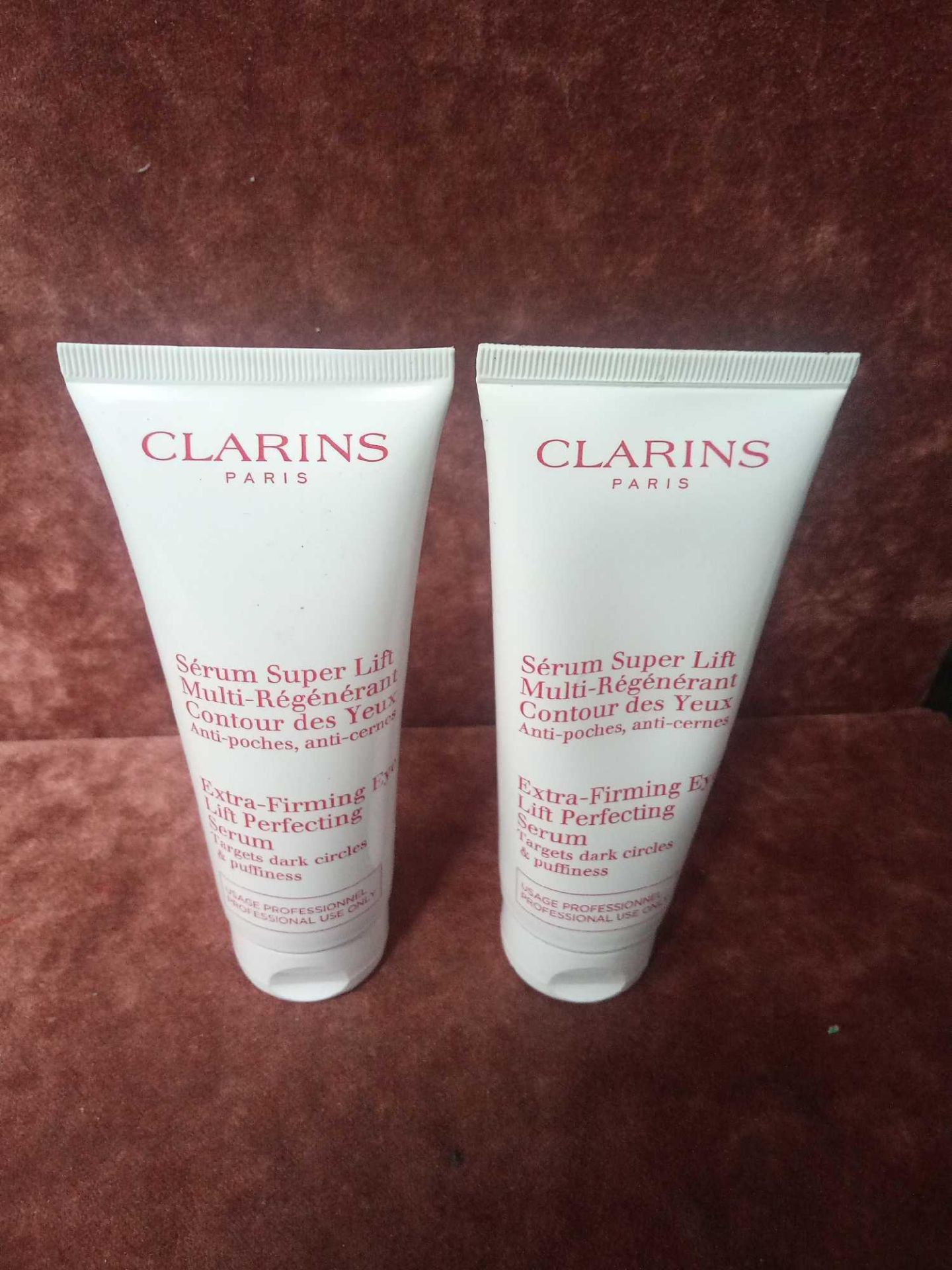 RRP £150 Gift Bag To Contain 2 Testers Of Clarins Extra-Firming Eye Lift Perfecting Serum Ex-Display