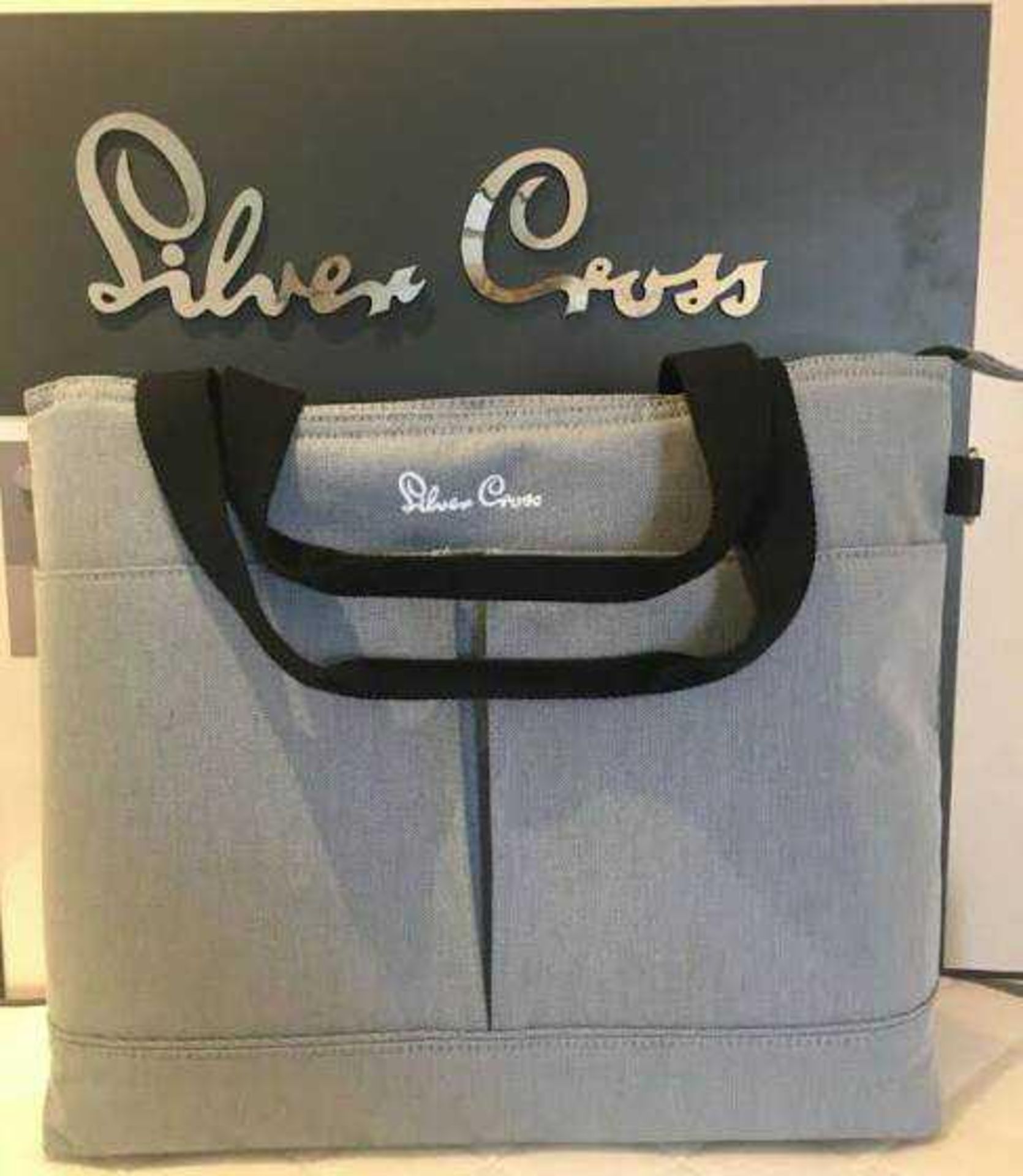 RRP £100 Boxed Silver Cross British Design Pursuit Changing Bag In Charcoal Black