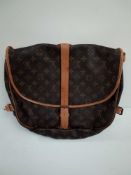RRP £1450 Louis Vuitton Samur 30 Shoulder Bag Grade Ab (Aa07180) (Appraisals Available Upon Request)