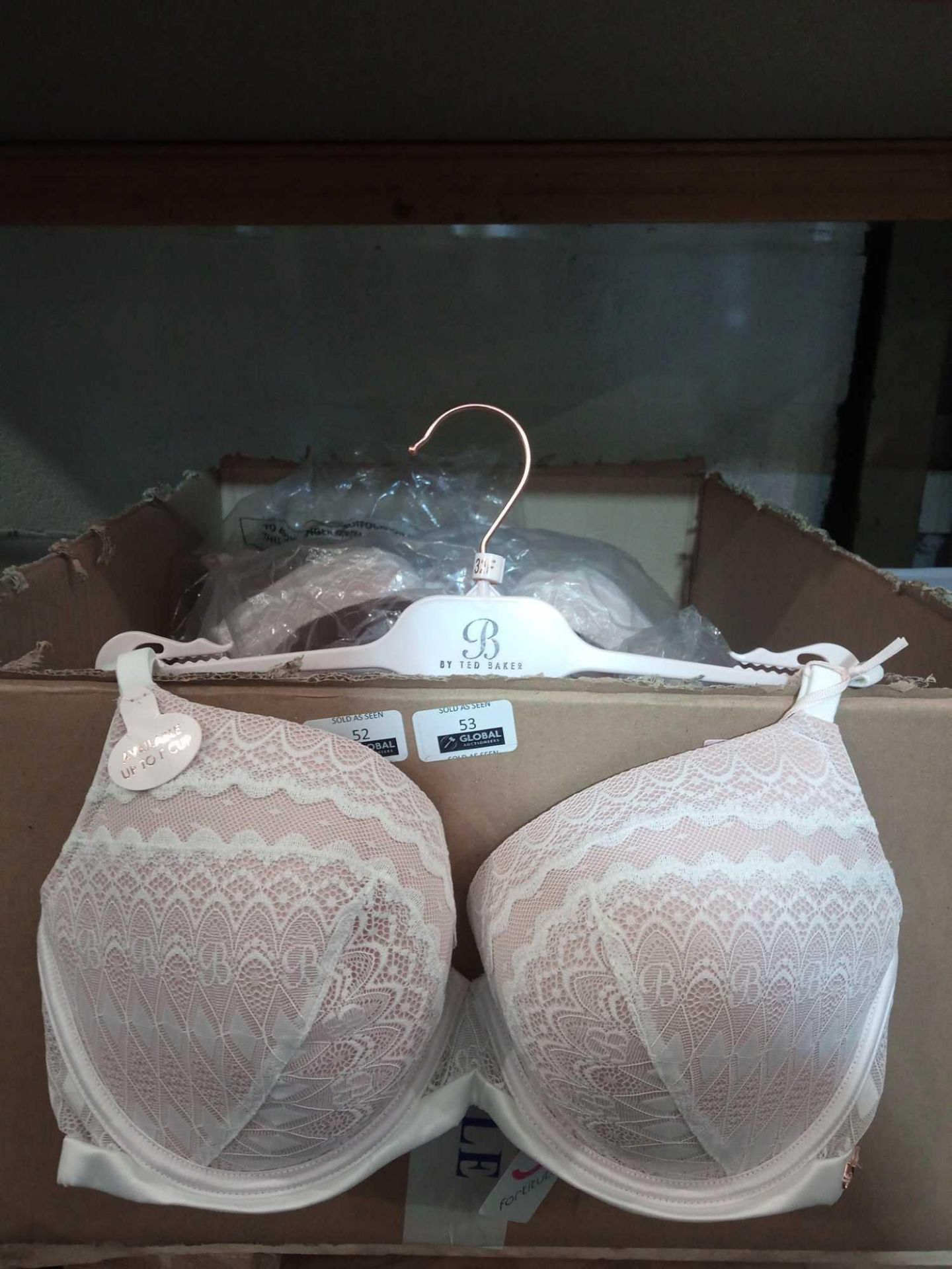 RRP £30 Each Ted Baker Signature Lace Plunge Bra In Ivory
