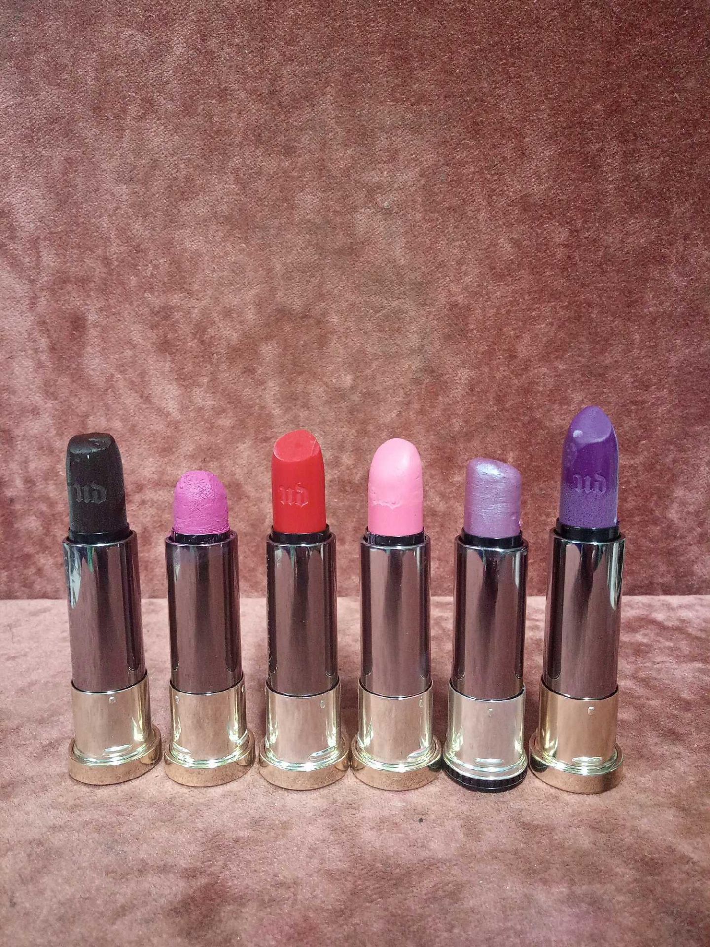 RRP £120 Gift Bag To Contain 6 Testers Of Urban Decay Vice Lipsticks In Assorted Colours Ex-Didplay