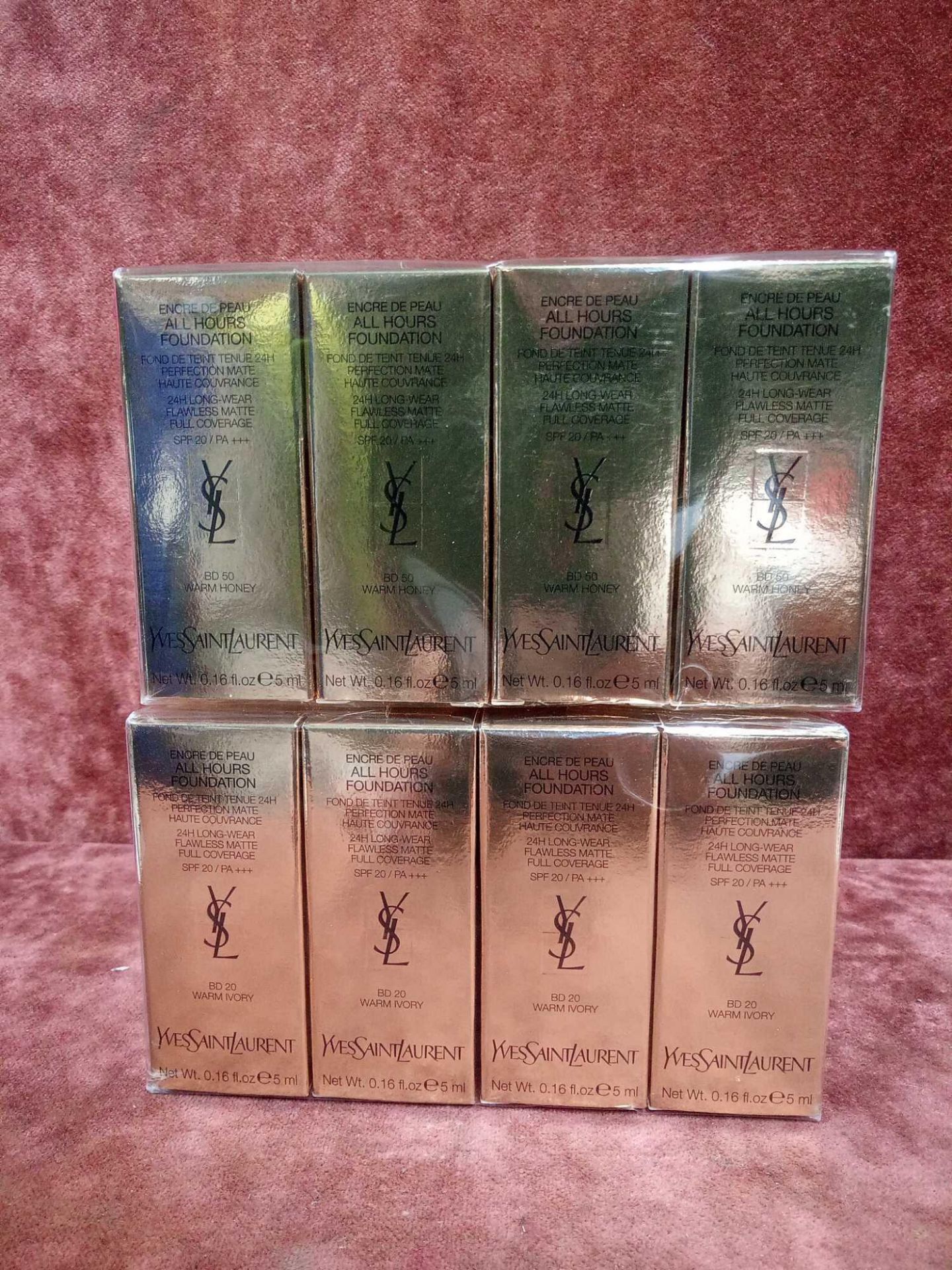 RRP £120 Gift Bag To Contain 24 Brand New Sealed Testers Of Yves Saint Laurent All Hours Foundation