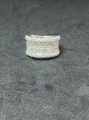 RRP £4000 18ct White Gold Princess Cut And Brilliant Cut Diamond Band Ring