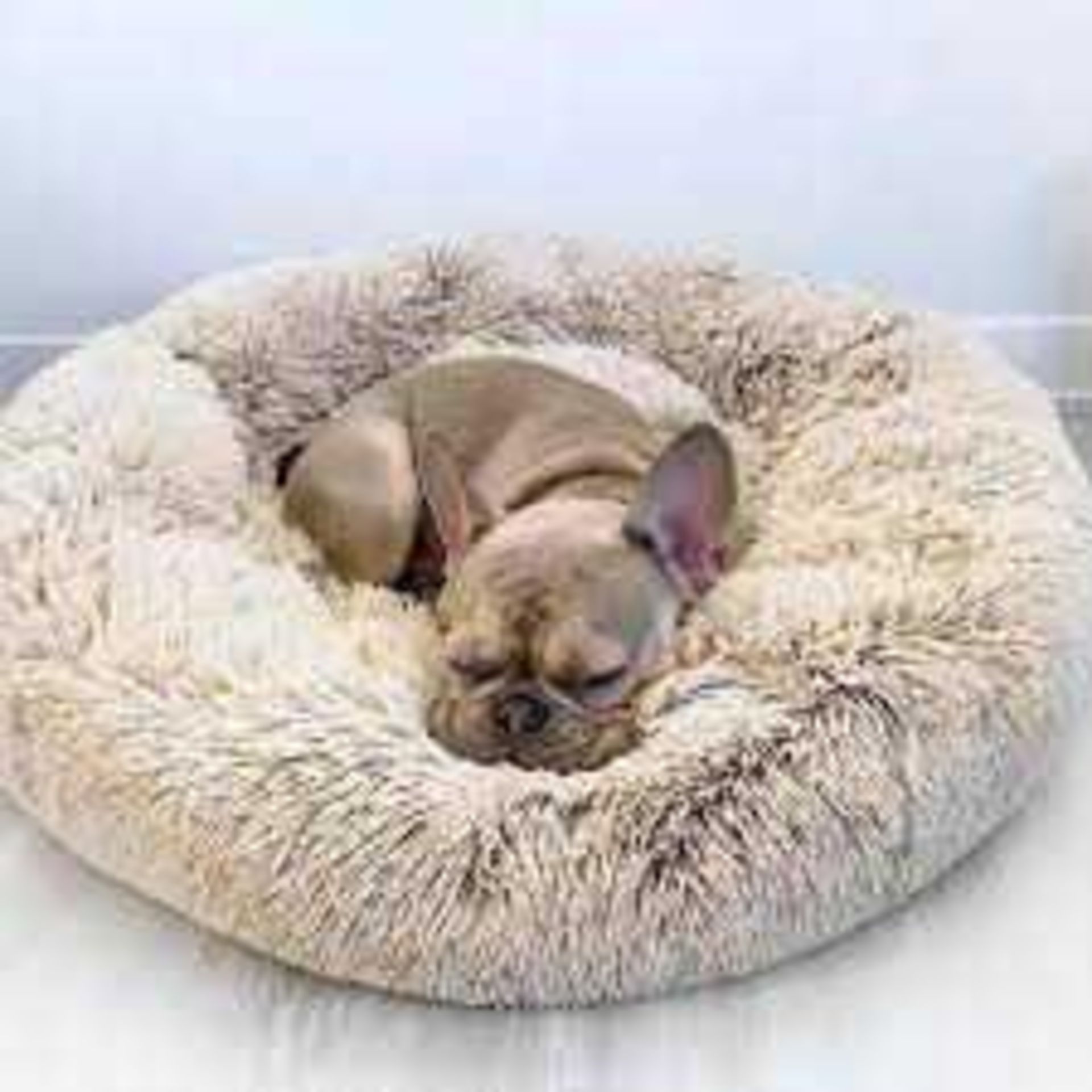 RRP £100 Circular Faux Fur Designer Pet Bed
