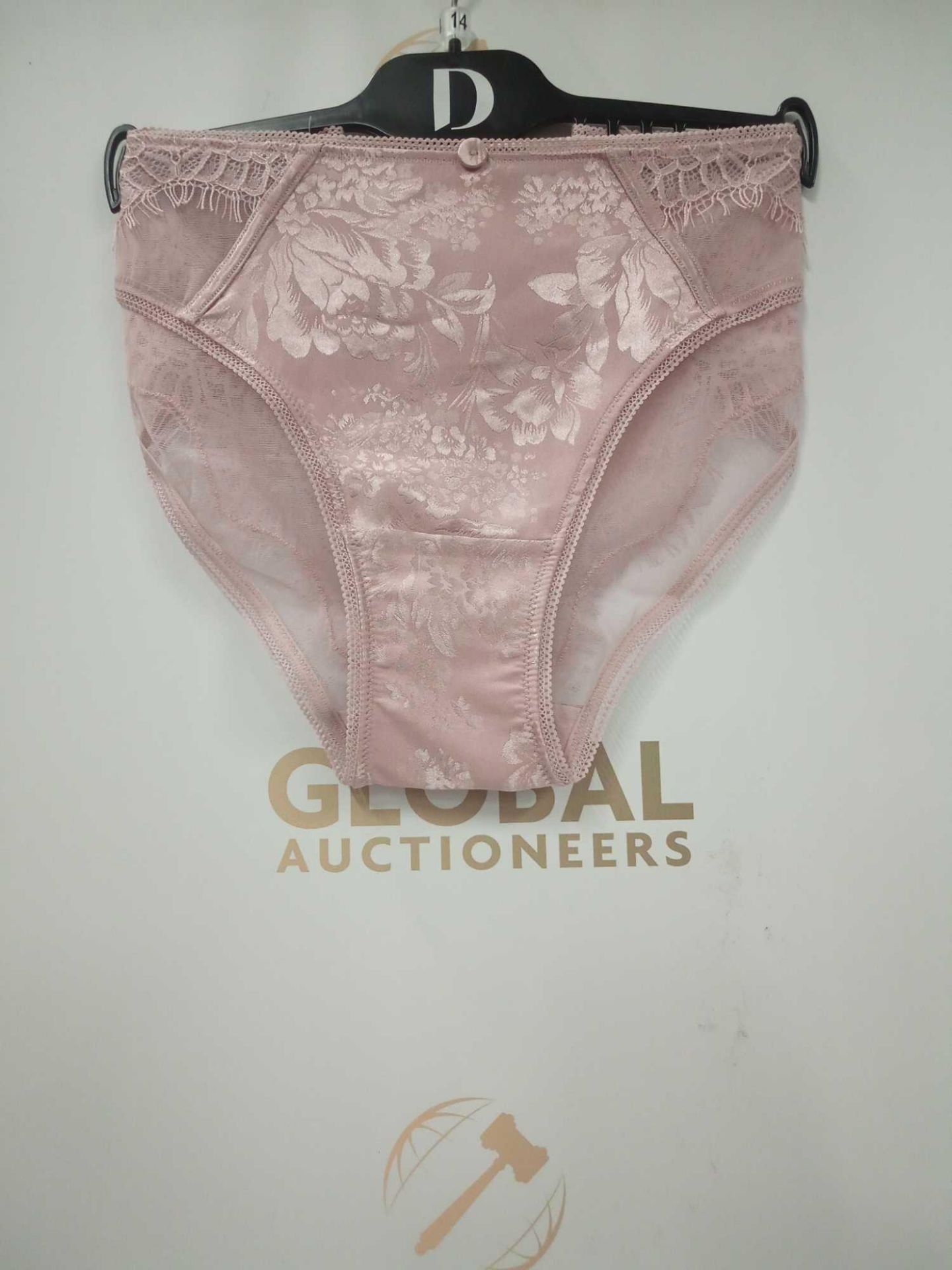 (Ar) RRP £300 Lot To Contain 25 Brand New Bagged And Tagged High End Knickers In Assorted Sizes And