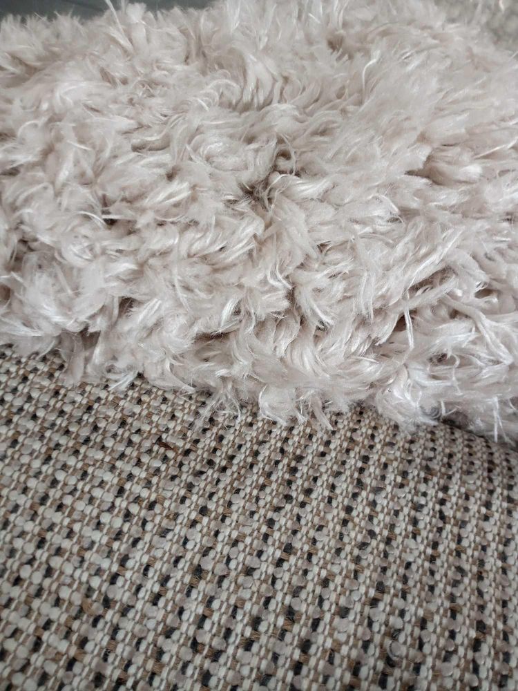 Sunday Luxury Rug Sale - 18th July 2021