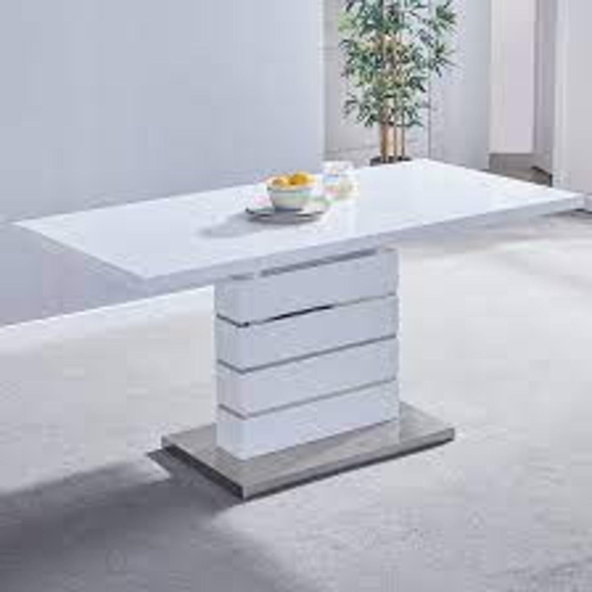 RRP £430 Boxed Parinin Dining Table In White