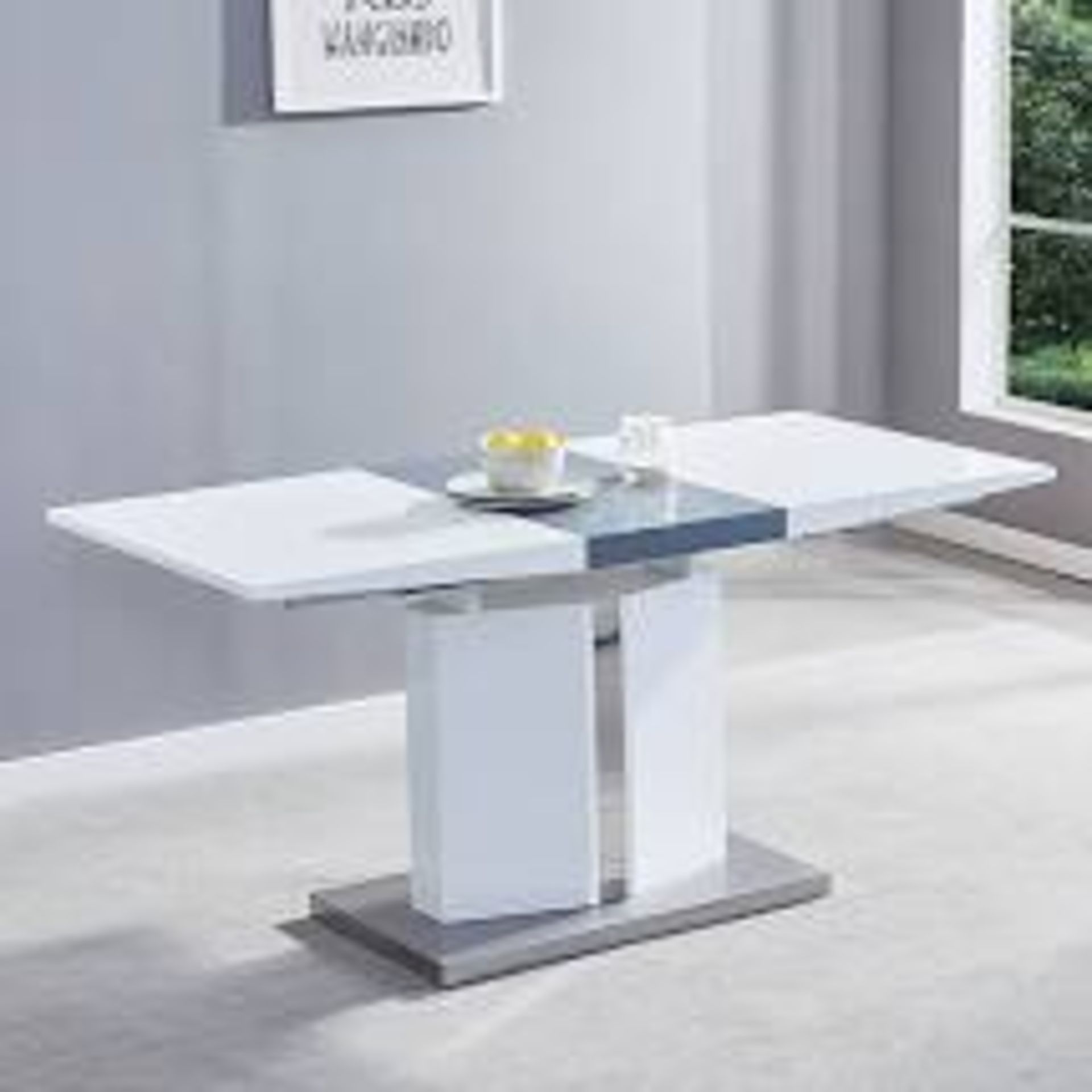 RRP £380 Boxed Belmonte Extenable Dining Table