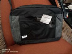 RRP £120 Lot To Contain 2 Assorted Wenger Designer Laptop Bags