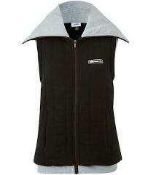 Combined RRP £150 Lot To Contain Three Bagged Ellesse Sport Gillets In Colours Black/Grey In Size 12
