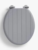 RRP £120 Lot To Contain 2 Boxed John Lewis And Partners Solid And Slatted Wood Toilet Seats