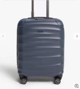 RRP £150 Lot To Contain 2 Assorted Hard Shell And Soft Shell 360 Spinner 4 Wheeled Cabin Bags