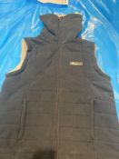 (Ar) RRP £100 Lot To Contain 2X Boxed Unisex Ellesse Gilet In Black And Grey In Size Uk 14.