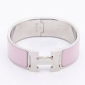RRP £550 Hermes Click Clac Bracelet in Pink and Silver - AAQ0181 - Grade A Please Contact Us