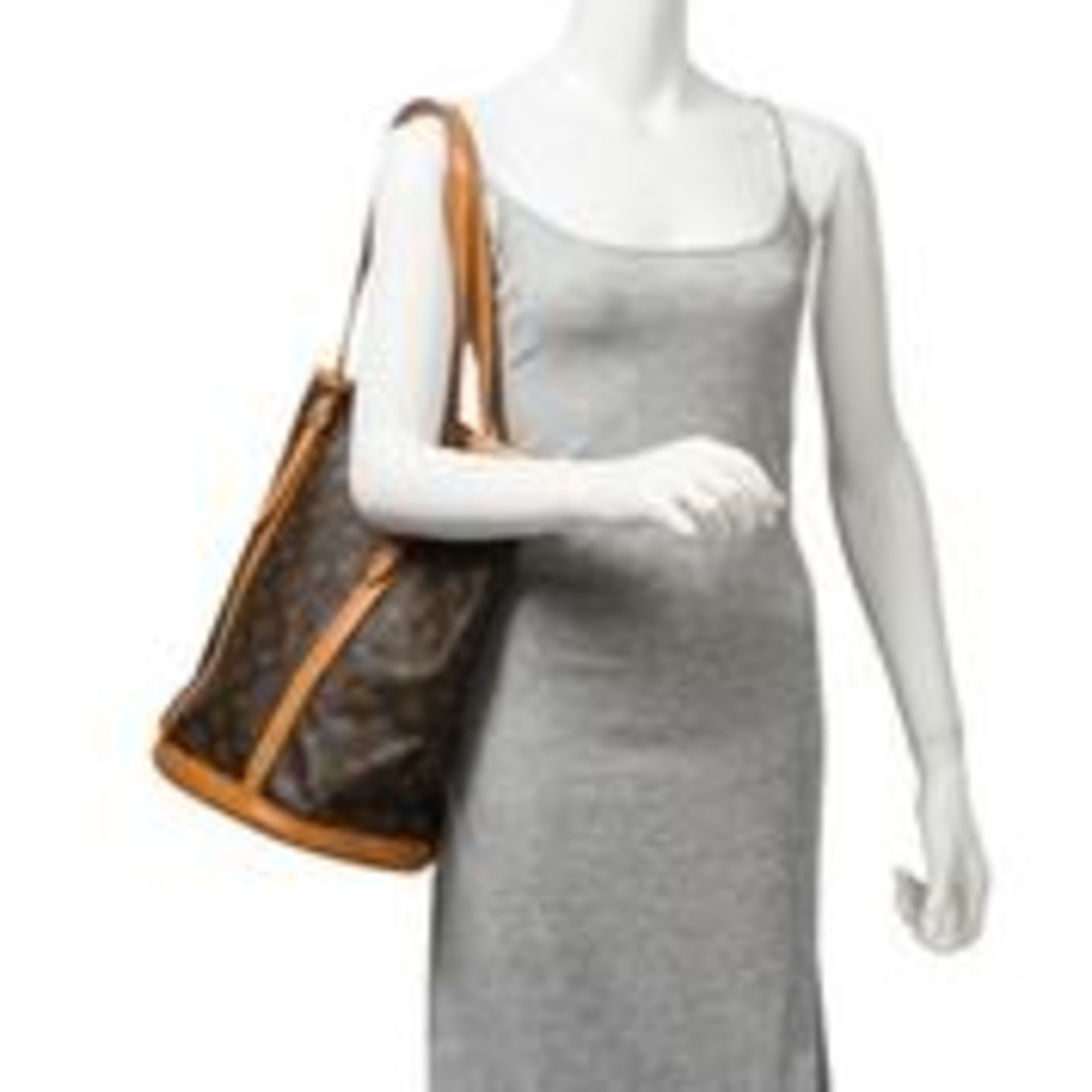 RRP £1250 Louis Vuitton Bucket Brown Coated Canvas Shoulder Bag AAQ9797 Grade AB - Please Contact Us - Image 3 of 4