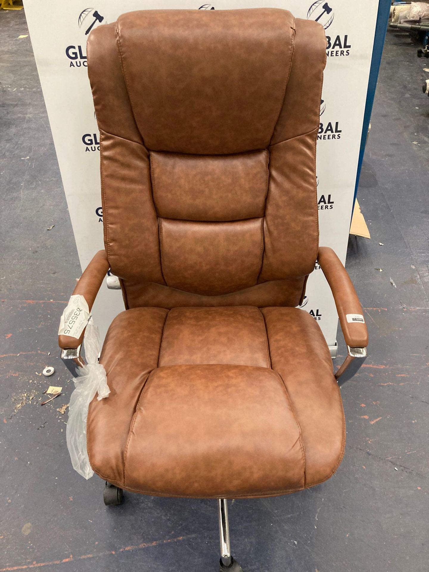 RRP £350 Unboxed John Lewis And Partners Morgan Executive Leather 360 Gas Lift Swivel Office Chair W