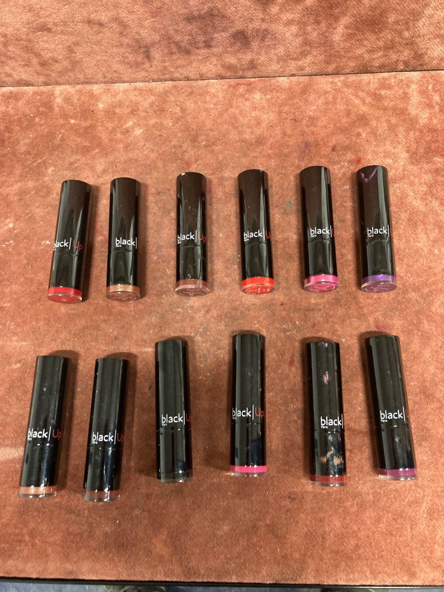 (Jb) RRP £200 Lot To Contain 12 Testers Of Black Up Paris Lipsticks In Assorted Shades All Ex-Displa