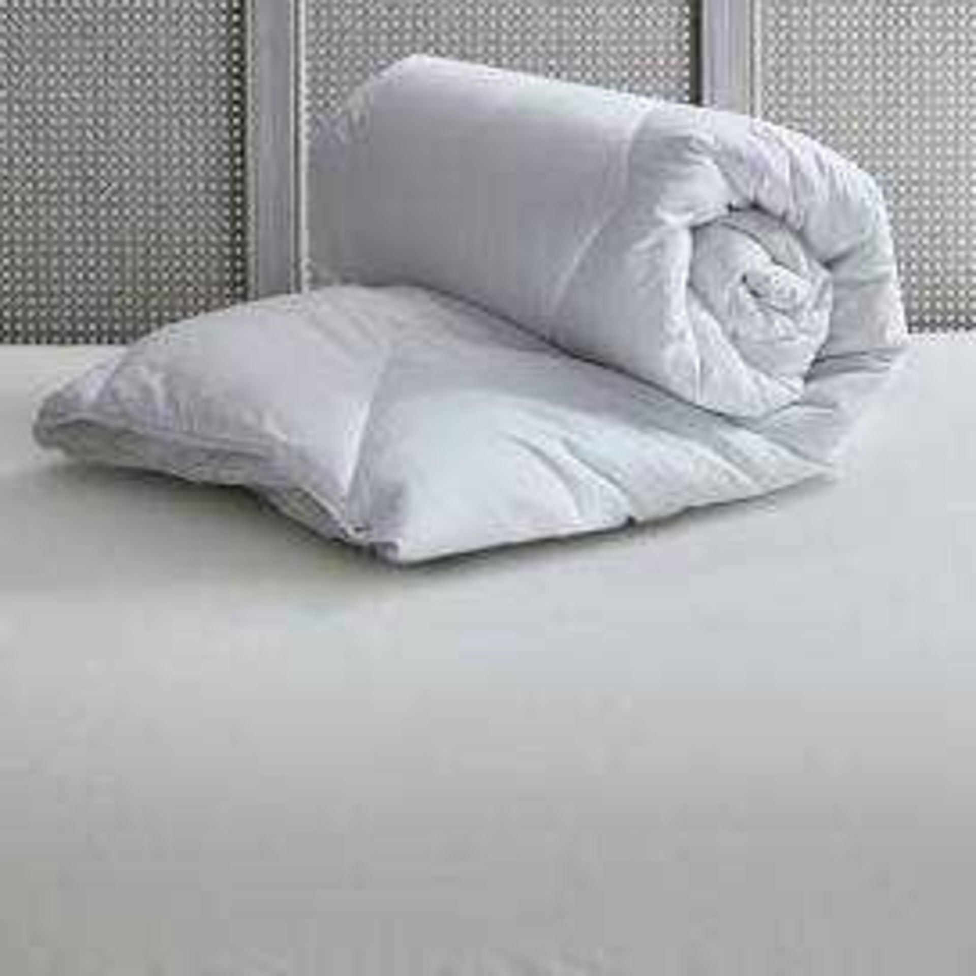 RRP £280 Lot To Contain Nectar Bundle To Include 2X Nectar Memory Foam Pillows, 1X Bagged Nectar K - Image 3 of 3