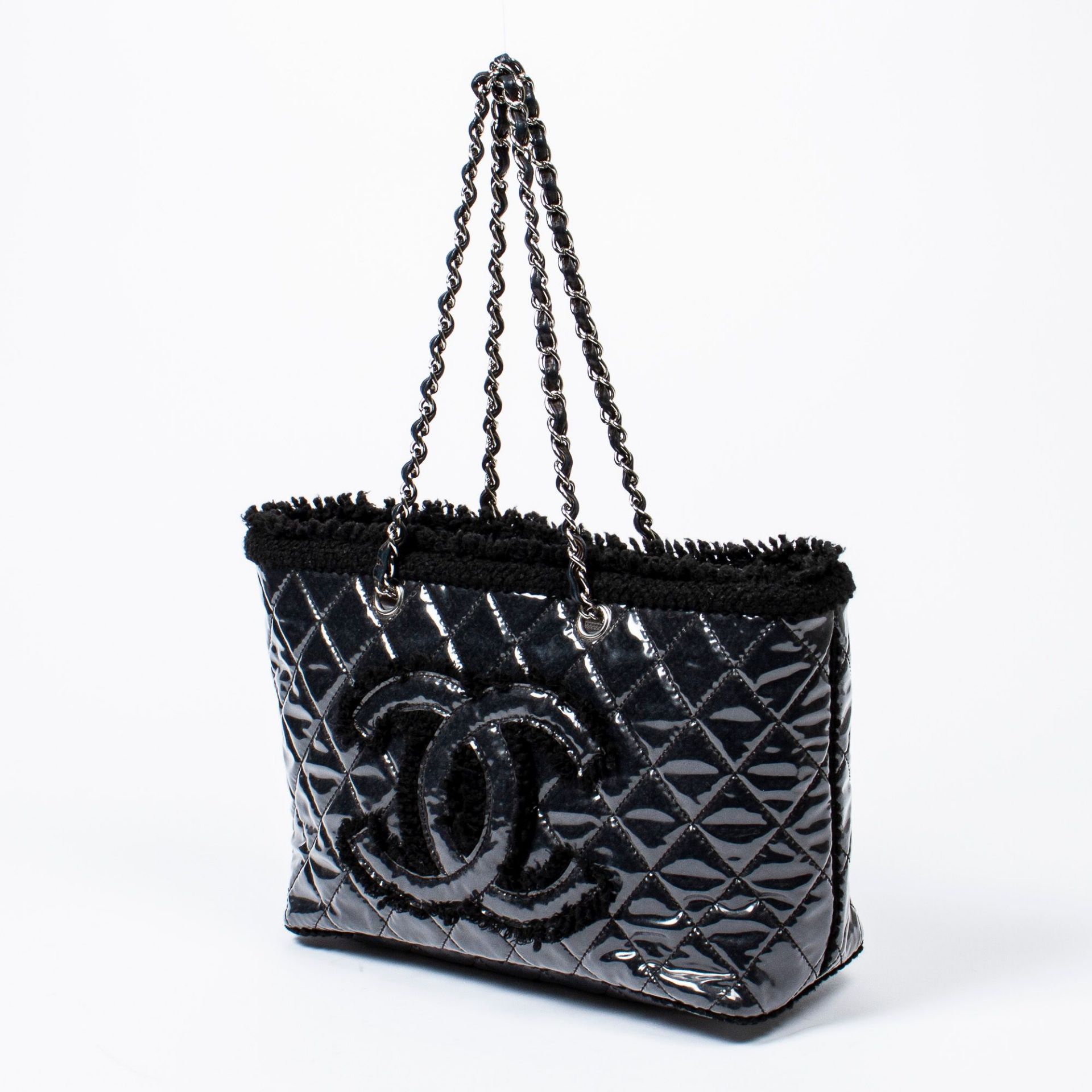 RRP £3000 Chanel CC XL Tote Shoulder Bag in Black - AAO8172 - Grade A Please Contact Us Directly For - Image 2 of 3