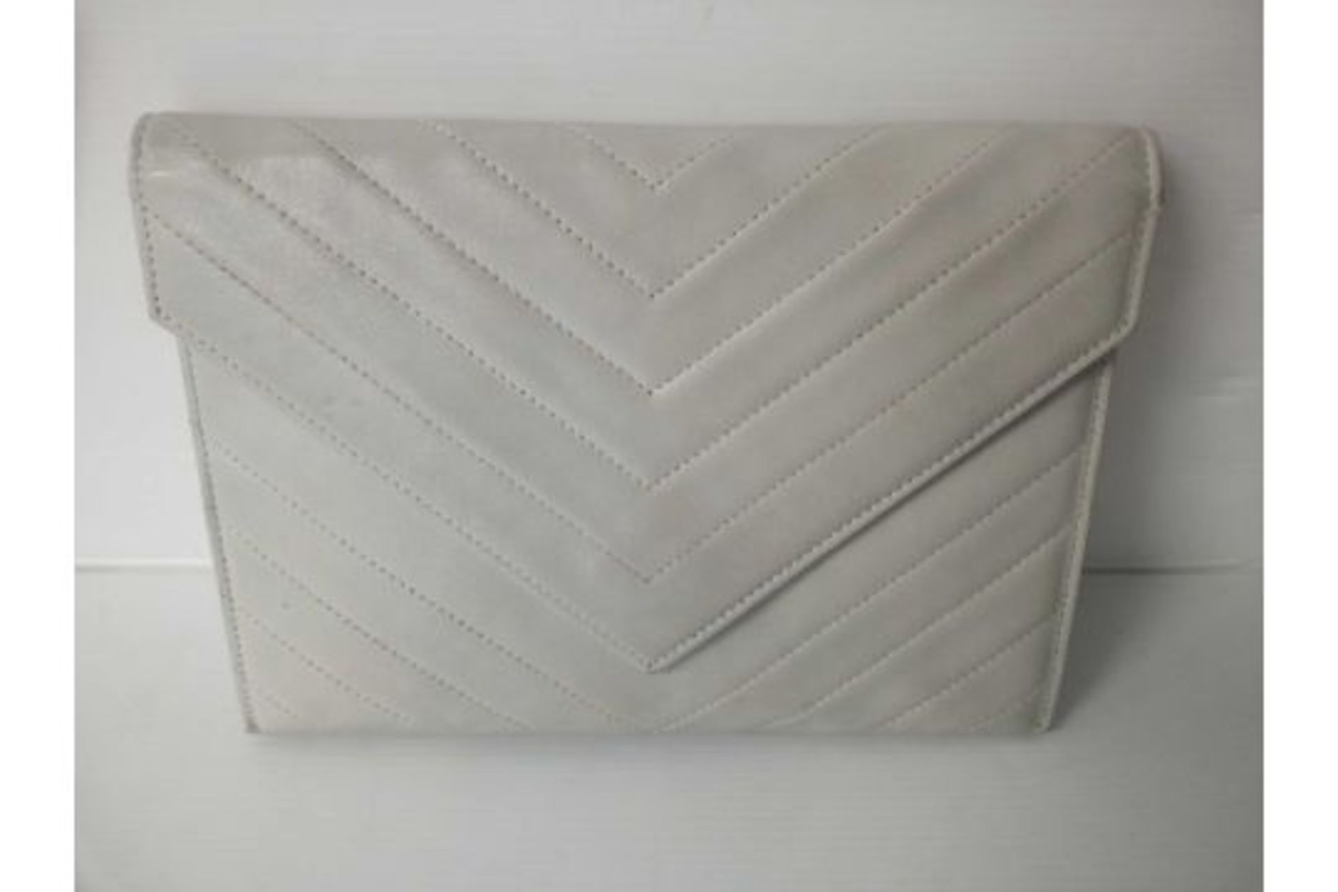 RRP £900 Yves Saint Laurent Grey Leather Clutch Bag Grade A (Aa06328)