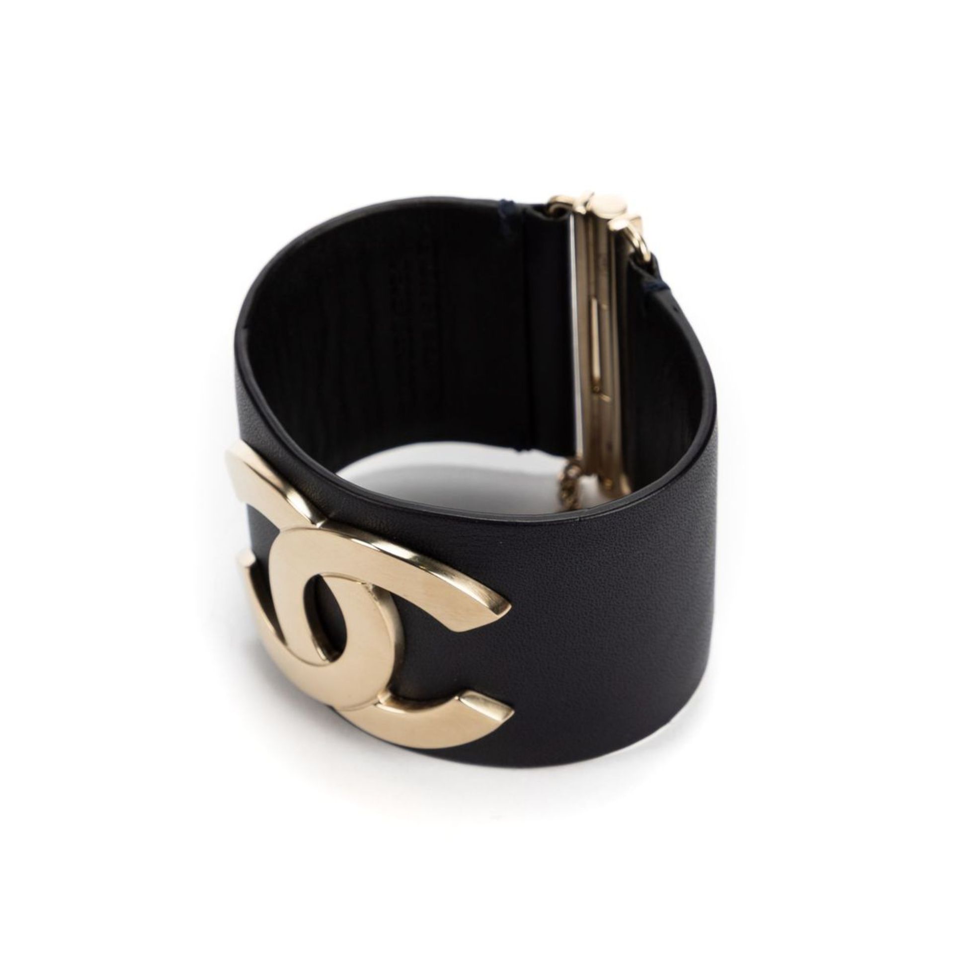 RRP £900 Chanel Exclusive Edition Logo Cuff in Navy - EAG3044 - Grade A Please Contact Us Directly - Image 3 of 3