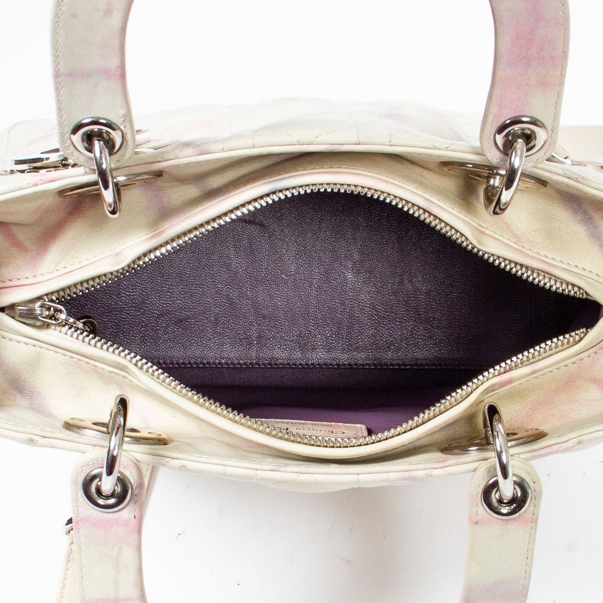 RRP £2500 Dior Special Edition Ivory/Magenta Shoulder Bag AAO7614 Grade AB (Please Contact Us Direct - Image 3 of 3