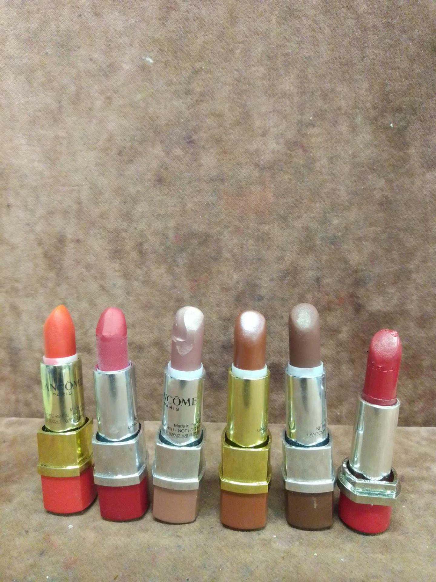 (Jb) RRP £180 Lot To Contain 6 Testers Of Assorted Premium Lancome Lipsticks In Assorted Shades All