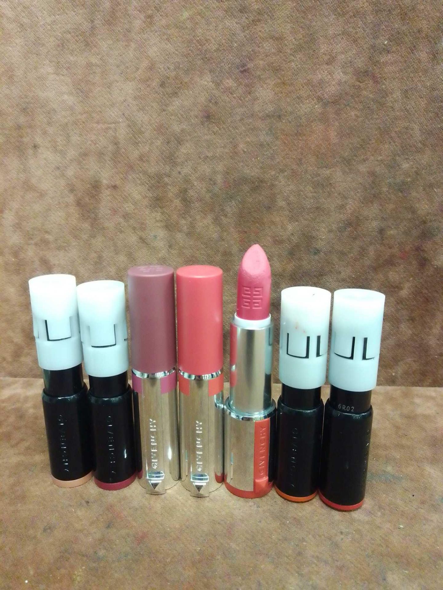(Jb) RRP £210 Lot To Contain 7 Testers Of Assorted Givenchy Lipsticks All Assorted Shades And Ex-Dis