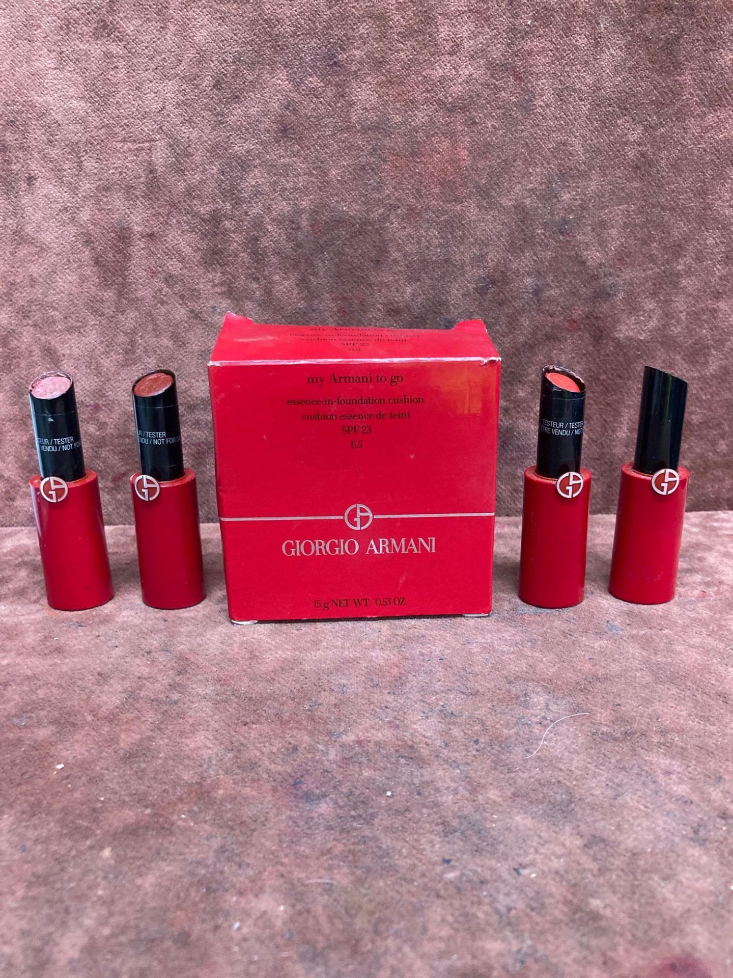 (Jb) RRP £160 Lot To Contain 4 Testers Of Giorgio Armani Lipsticks And 1 Boxed Tester Of Giorgio Arm